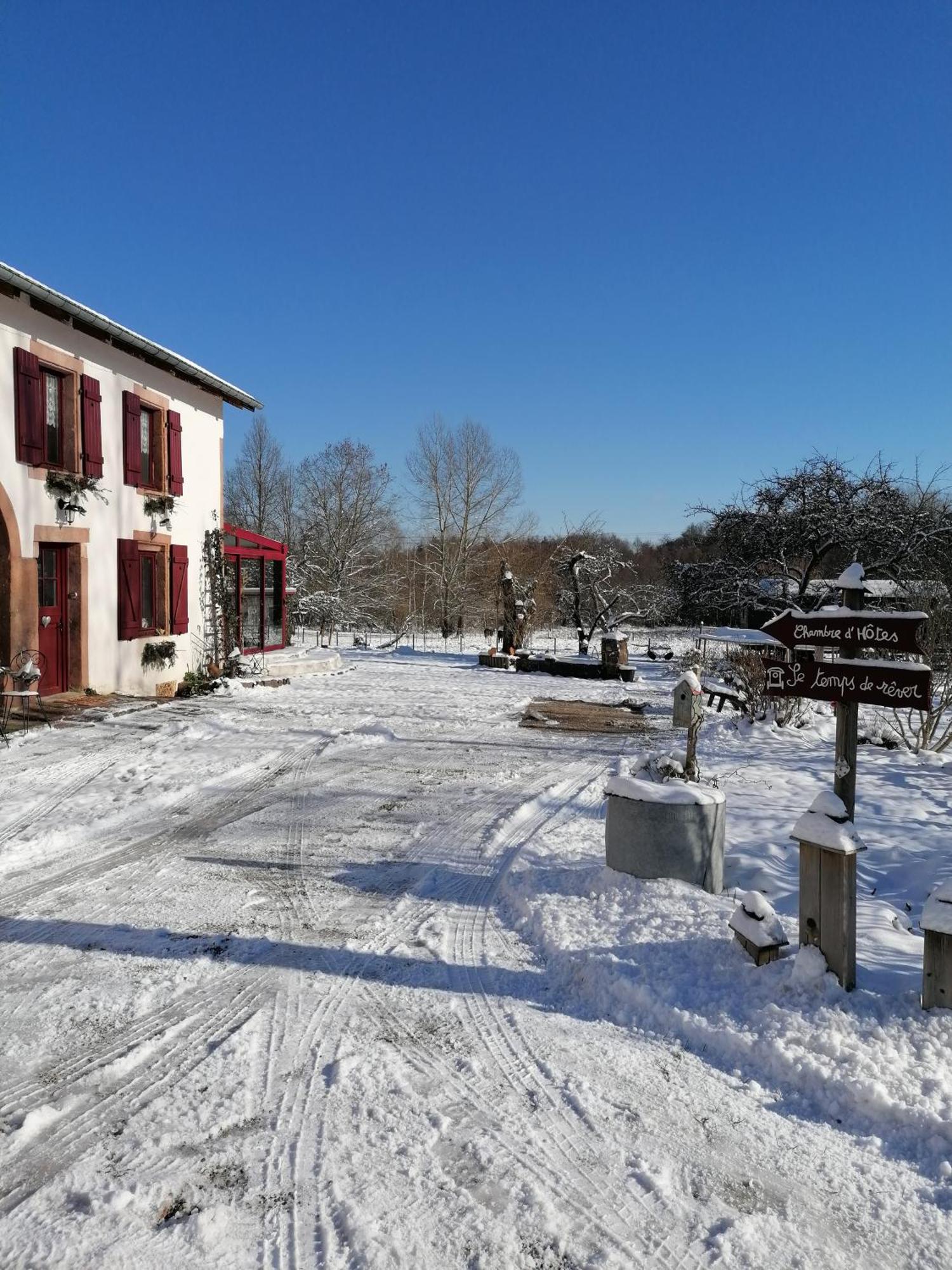 Roulotte Le Temps De Rever Bed and Breakfast Saint-Michel-sur-Meurthe Buitenkant foto